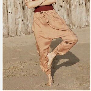 Free People Camel Joggers